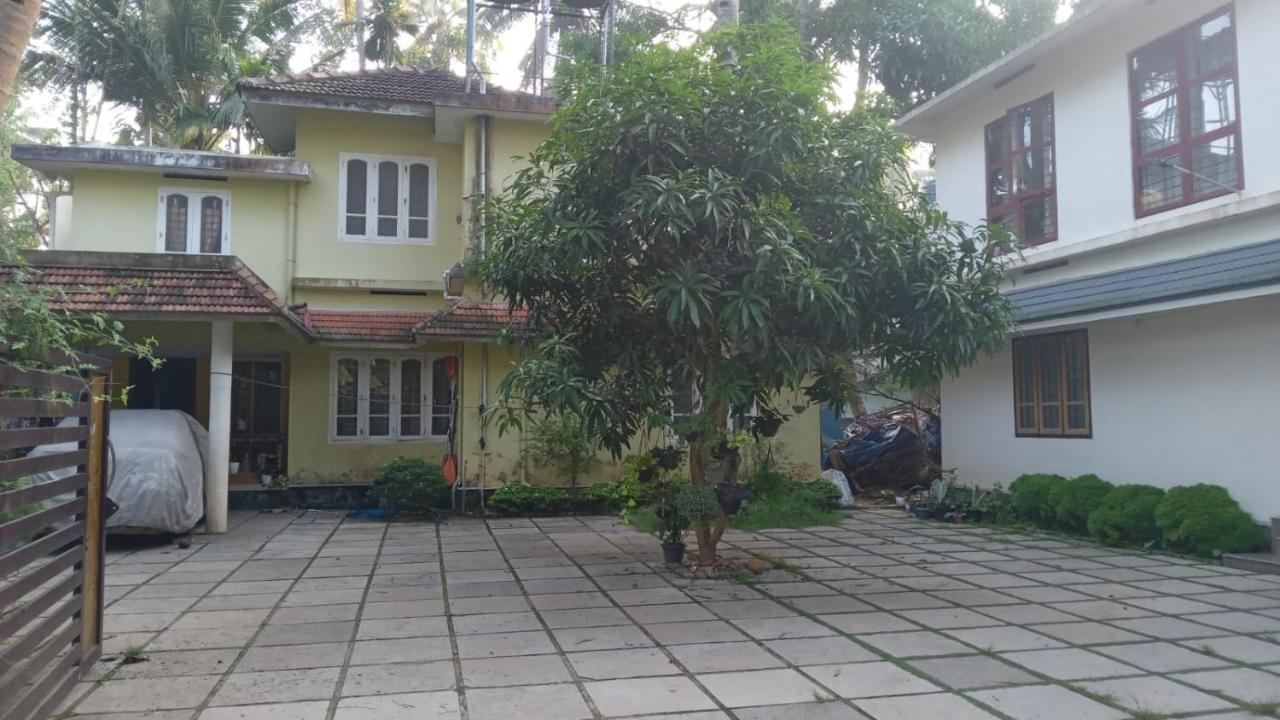 Greenchromide Homestays Mundrothuruth Екстериор снимка